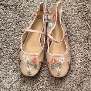 Wild Fable Floral Embroidered Flats - Cream and Pink